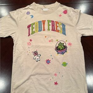 Teddy Fresh Tan Short Sleeve Tee with Artistic Graphics